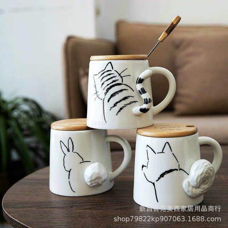 EMBOSSED CERAMIC ANIMALS