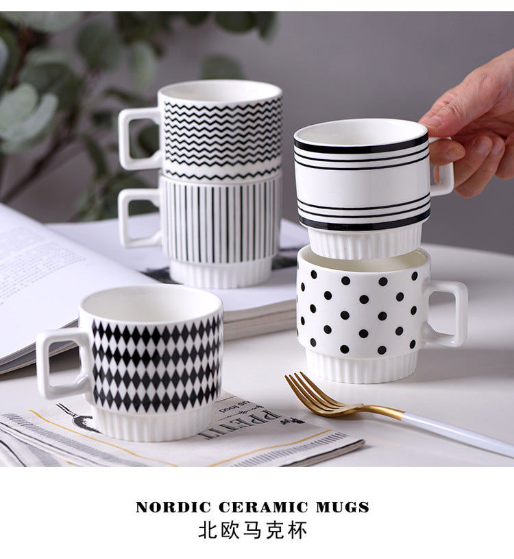 BLACK & WHITE CERAMIC STACKING CUPS